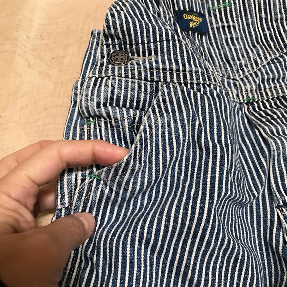 OshKosh B’gosh Vestbak Overall Denim Stripe Size 12 Months Baby - Picture 8 of 10